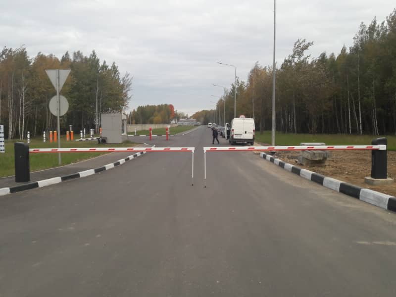 Шлагбаум DoorHan в Ноябрьске с установкой