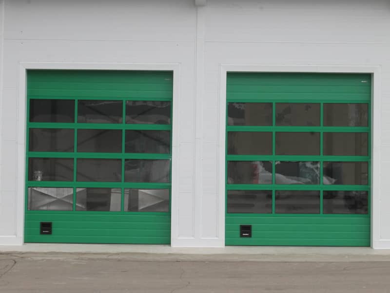 Промышленные ворота DoorHan в Ноябрьске с установкой