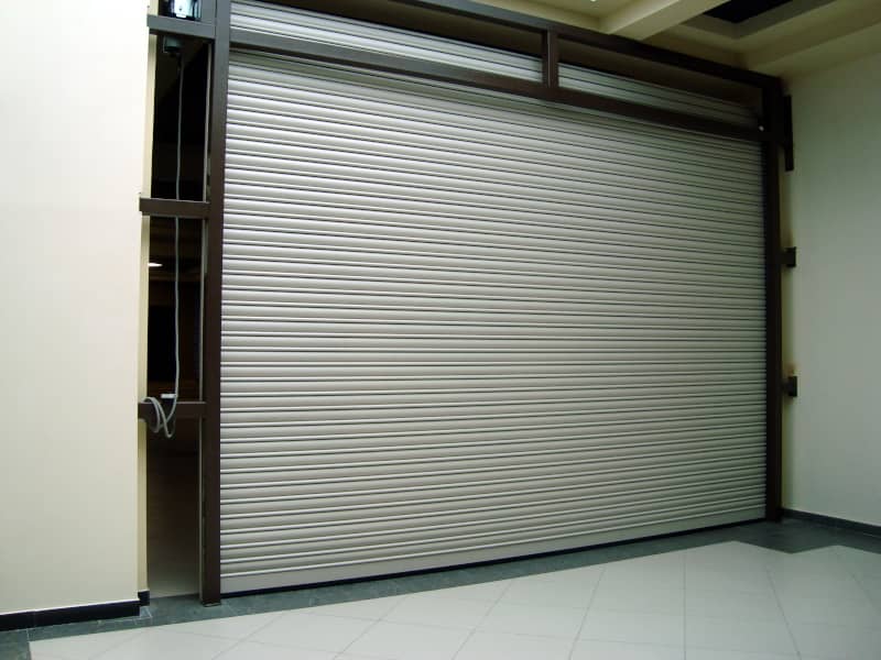 Роллетные ворота DoorHan в Ноябрьске с установкой